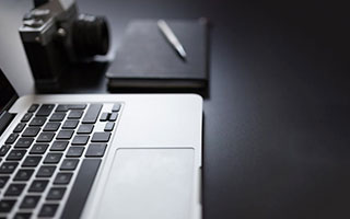 我要配资网炒股配资开户:配资天眼官网-大盘回调 无敌的“易中天”也终于跌了！为何情绪突变？